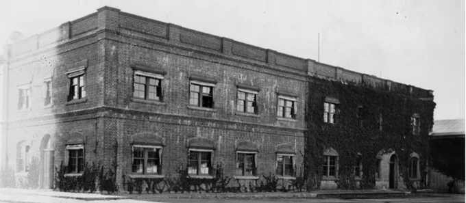 Las oficinas de los Talleres, donde nació el Club
