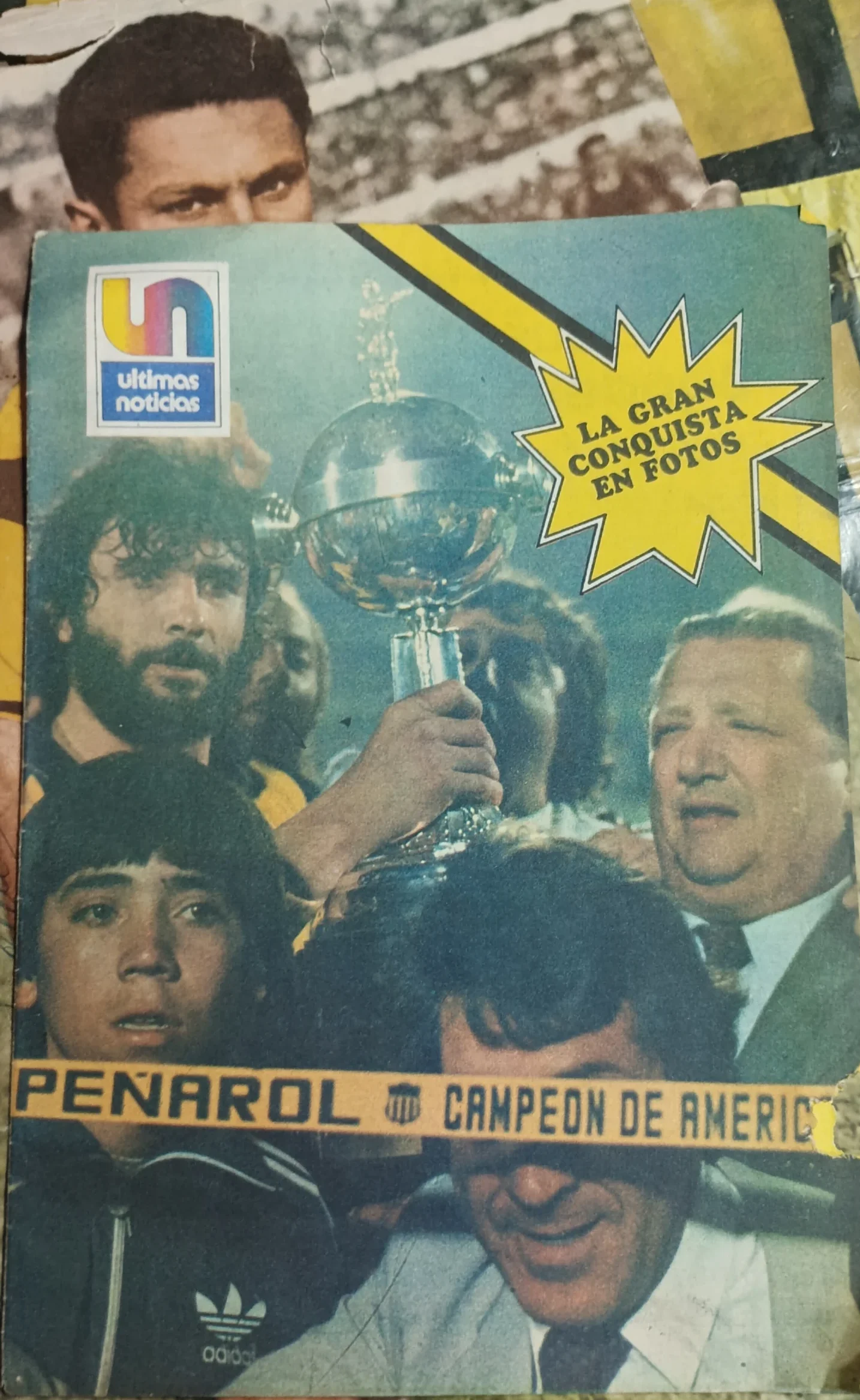 Portada de la revista Últimas Noticias.